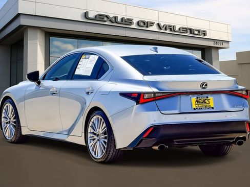 Used 2023 Lexus IS 300 w/ Premium Package RWD image 2