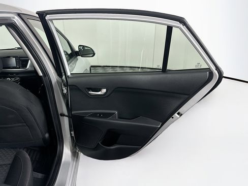 Used 2020 Kia Rio LX image 27