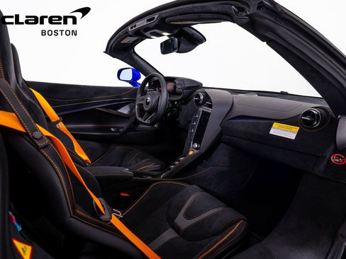 New 2026 McLaren 750S image 23