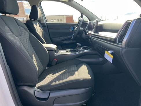 New 2026 Kia Sorento LX image 14
