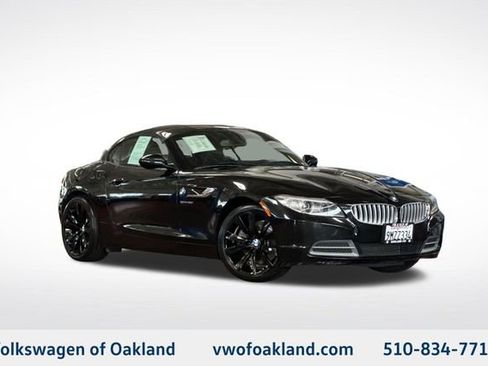 Used 2014 BMW Z4 sDrive35i RWD image 1