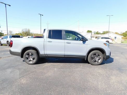 New 2026 Honda Ridgeline TrailSport image 2