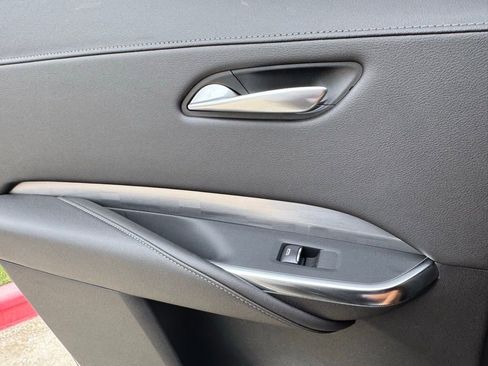 Used 2024 Cadillac XT4 Premium Luxury w/ Technology Package image 17