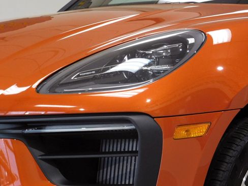 Used 2023 Porsche Macan S AWD/4WD image 27