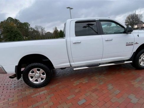 Used 2014 RAM 2500 Big Horn image 2