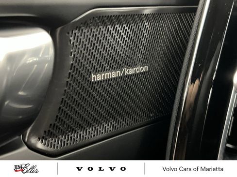 New 2026 Volvo XC40 B5 Ultra w/ Climate Package image 12