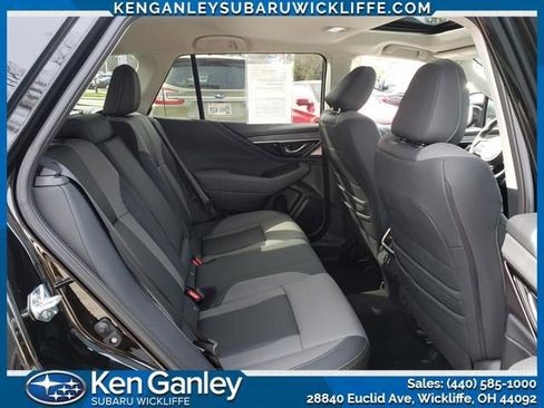 Certified 2025 Subaru Outback Onyx Edition AWD/4WD image 17