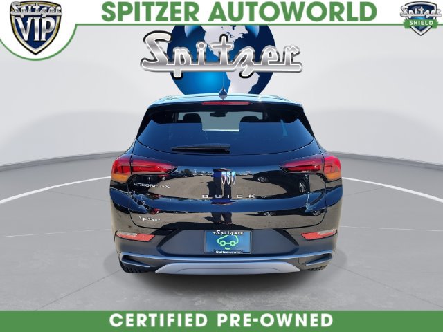 Certified 2024 Buick Encore GX Preferred w/ Comfort Package FWD image 9