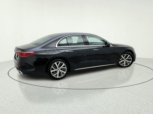 Certified 2025 Mercedes-Benz E 350 4MATIC Sedan image 8