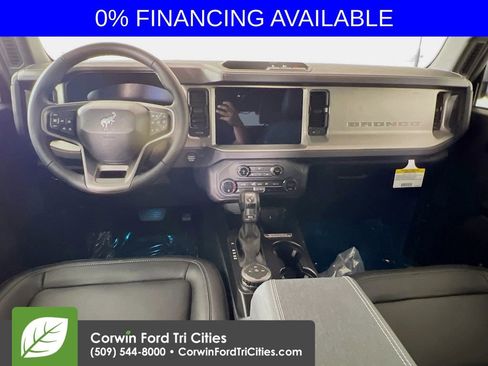 New 2025 Ford Bronco Outer Banks image 7