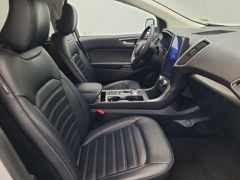 Used 2024 Ford Edge SEL image 21