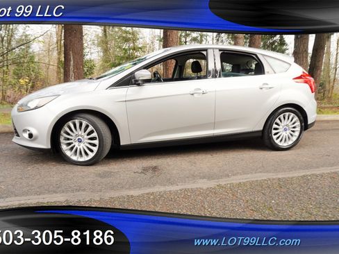 Used 2012 Ford Focus Titanium image 5