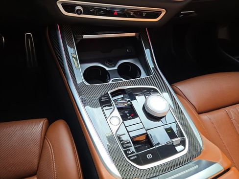 Used 2024 BMW X7 M60i w/ Executive Package image 22