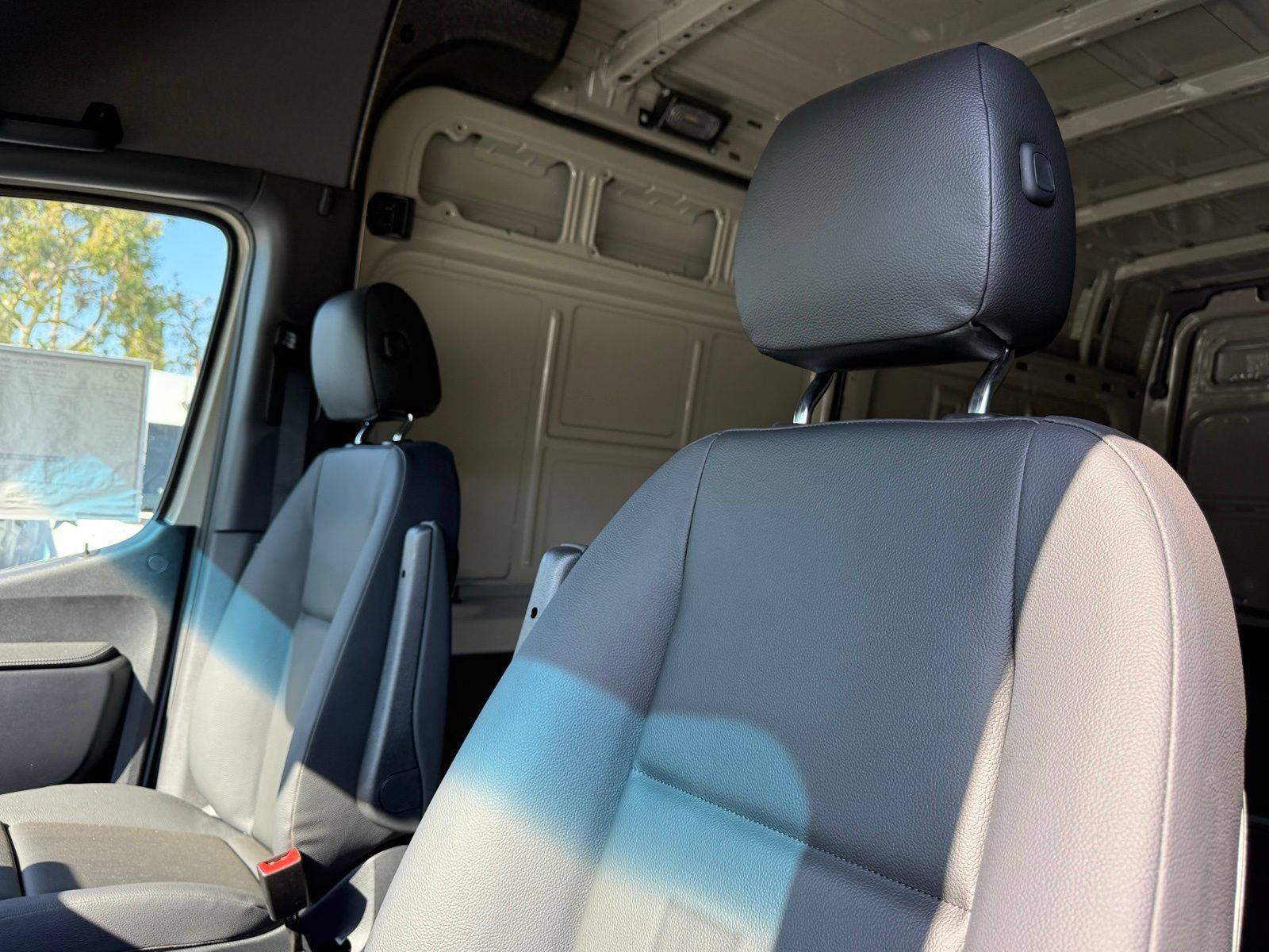 New 2026 Mercedes-Benz Sprinter 2500 image 22