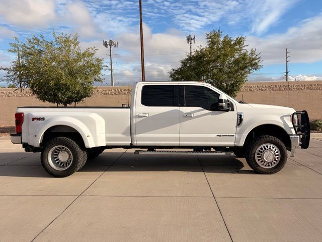 Used 2019 Ford F350 Lariat w/ Lariat Ultimate Package AWD/4WD image 4