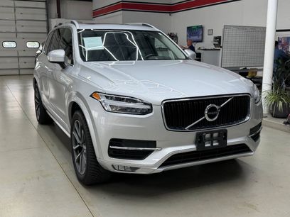 Used 2019 Volvo XC90 T6 Momentum