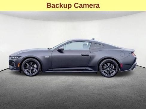 Used 2024 Ford Mustang GT RWD image 9