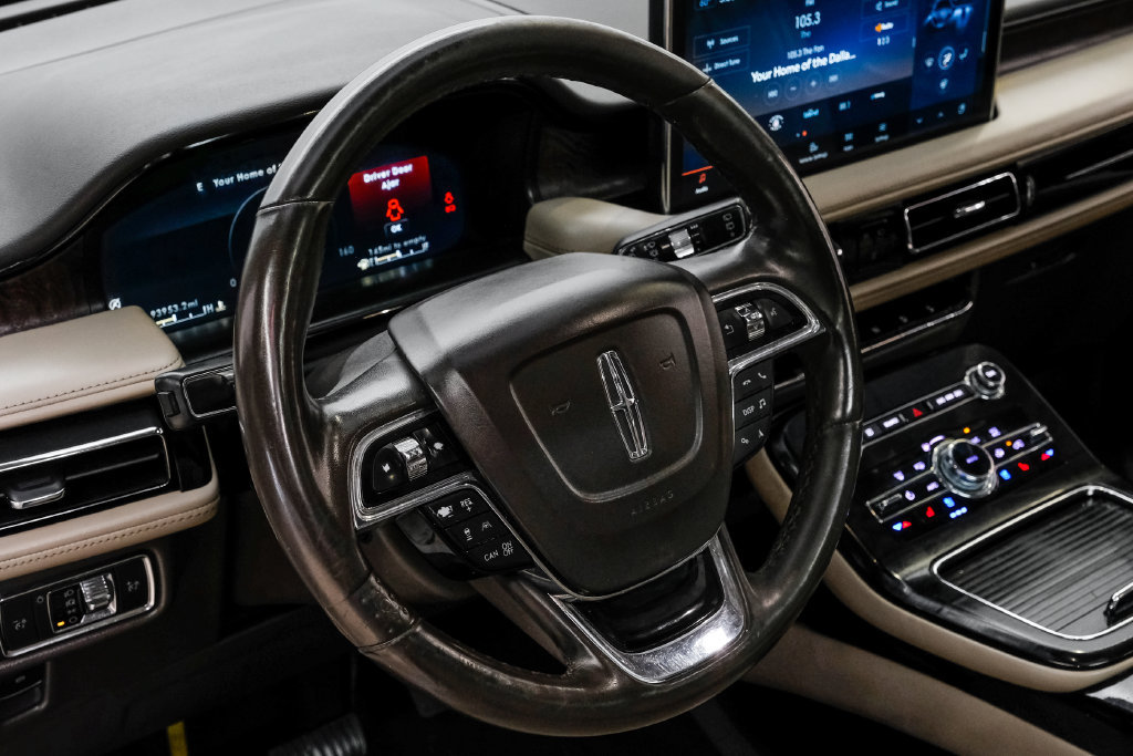Used 2021 Lincoln Nautilus Reserve w/ Equipment Group 201A FWD image 23