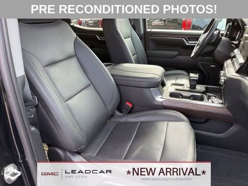 Used 2023 GMC Sierra 1500 SLT w/ SLT Premium Package AWD/4WD image 11
