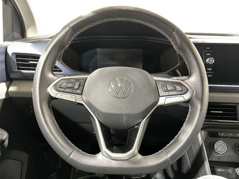 Used 2022 Volkswagen Taos SE FWD image 10