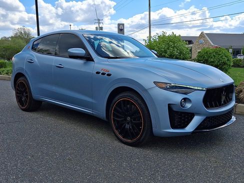 Used 2023 Maserati Levante S GranSport AWD/4WD image 3