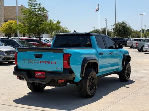 Used 2026 Toyota Tacoma TRD Pro AWD/4WD image 5