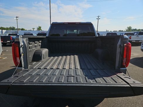 Used 2023 GMC Sierra 1500 AT4 w/ AT4 Premium Package AWD/4WD image 30