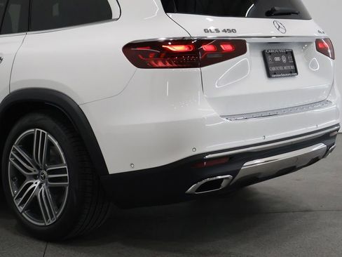New 2026 Mercedes-Benz GLS 450 4MATIC image 10