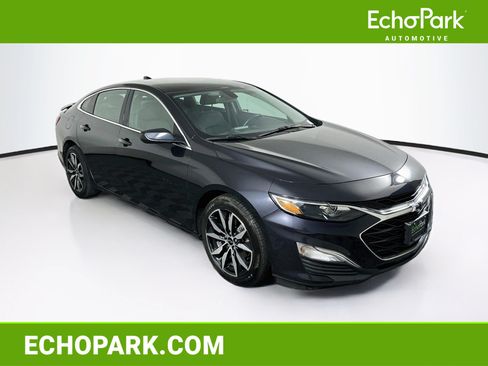 Used 2022 Chevrolet Malibu RS FWD image 1