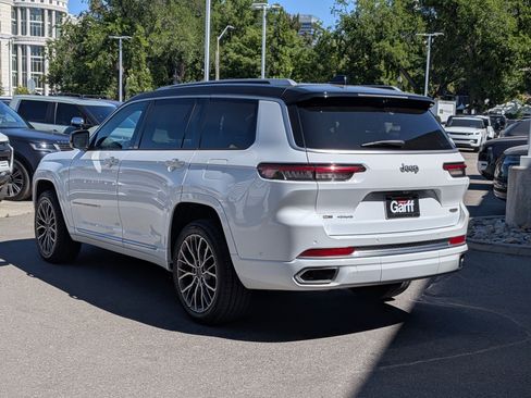 Used 2023 Jeep Grand Cherokee L Summit AWD/4WD image 7