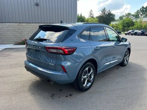 Used 2024 Ford Escape ST-Line w/ Tech Pack #1 AWD/4WD image 5