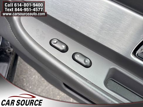 Used 2002 Ford Thunderbird image 31