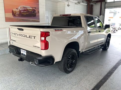 New 2026 Chevrolet Silverado 1500 Custom Trail Boss AWD/4WD image 4