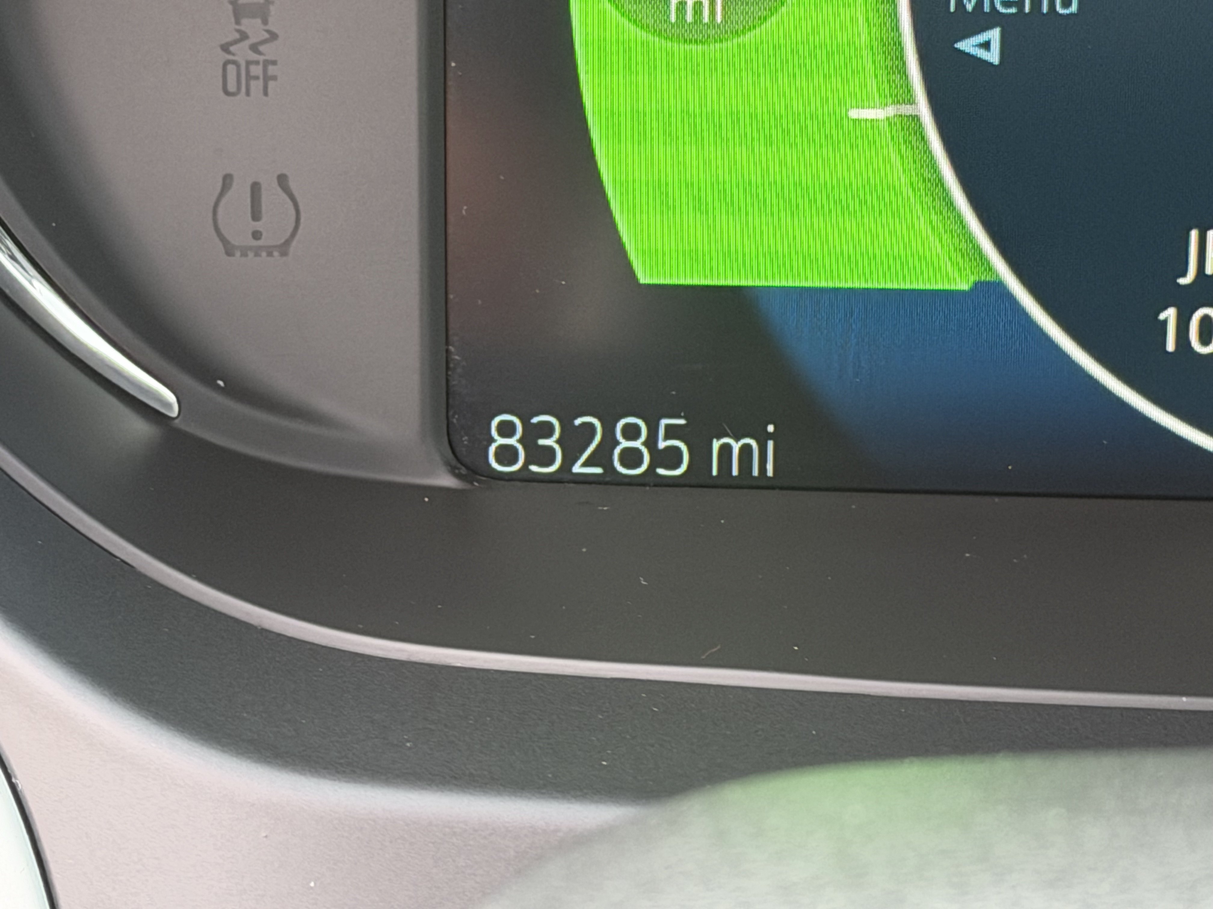 Used 2021 Chevrolet Bolt LT FWD image 32