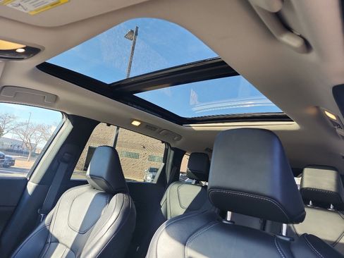 Used 2024 INFINITI QX60 Sensory image 13