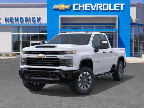 New 2026 Chevrolet Silverado 2500 Custom w/ Custom Value Package image 8