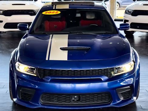 Used 2022 Dodge Charger Scat Pack image 3