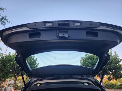 Used 2015 Volkswagen Tiguan S FWD image 40
