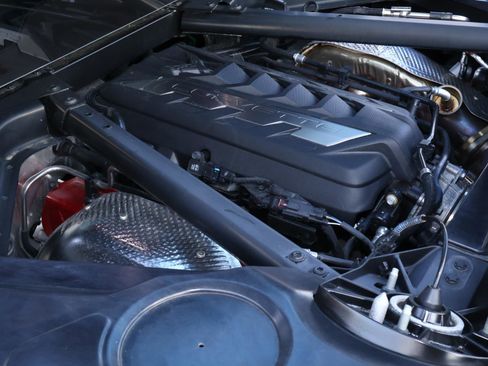 Used 2024 Chevrolet Corvette Stingray Preferred Cpe w/ Z51 Performance Package image 20