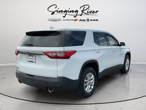 Used 2020 Chevrolet Traverse LS w/ LPO, Blackout Package FWD image 7