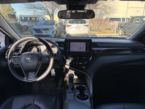 Used 2021 Toyota Camry SE image 22