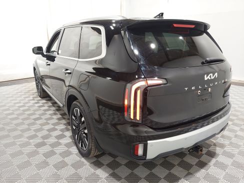 Used 2023 Kia Telluride SX AWD/4WD image 2