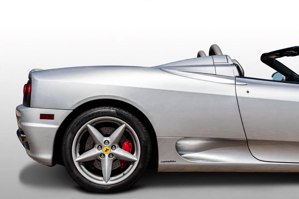Used 2002 Ferrari 360 Spider RWD image 18