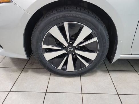 Used 2020 Nissan Altima 2.5 SL AWD/4WD image 49