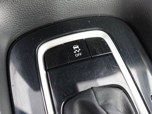 Certified 2024 Toyota Corolla LE image 25