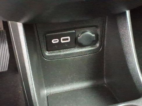 Used 2021 Chevrolet Spark LT FWD image 24