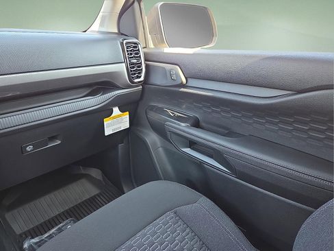 New 2026 Ford Ranger XLT image 12