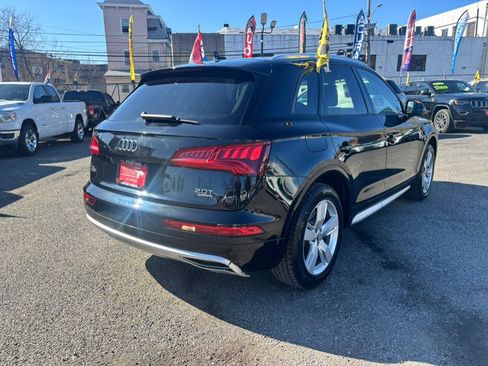 Used 2018 Audi Q5 2.0T Premium AWD/4WD image 8