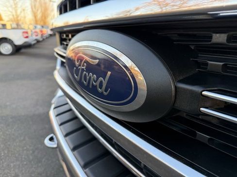 Used 2022 Ford F250 Lariat w/ Lariat Ultimate Package image 14