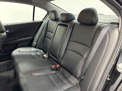 Used 2016 Honda Accord EX-L image 25